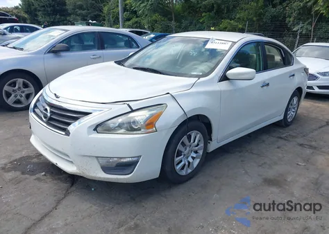 2014 Nissan Altima 2.5 S z USA, uszkodzony, nr VIN 1N4AL3AP7EC137408